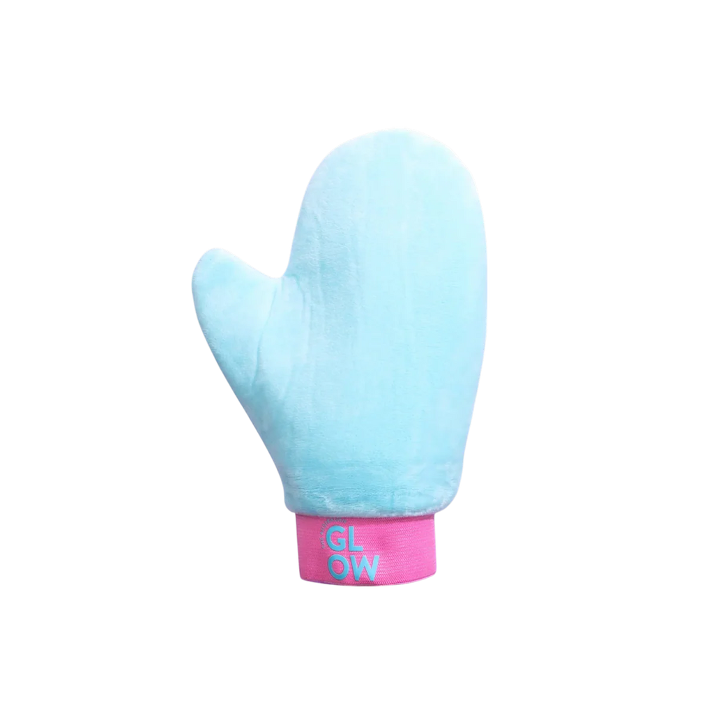 The Blend & Slay Mitt on cream background
